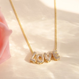 Offre Spéciale exquis mode amour maman lettre collier en laiton plaqué or avec Zircon chaînes à la mode cadeau <span class=keywords><strong>de</strong></span> fête des mères - Product Image 2