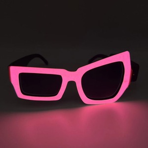 Gafas de Fiesta de Navidad con Forma de Corazón <span class=keywords><strong>LED</strong></span> de Neón 2025, Gafas Luminosas para Bar, Conciertos, Clubes, Música, Accesorios de Disfraces, Artículos Novedosos - Product Image 5