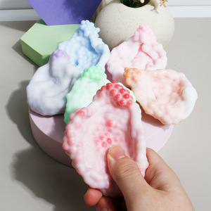 ลูกบอลคลายเครียดยอดนิยมขายดีบนอินเทอร์เน็ต ของเล่นจิ๋วแบบ DIY บีบได้ ผลิตจากวัสดุ TPR สีพื้น ผลิตในมณฑลเจ้อเจียง - Product Image 3