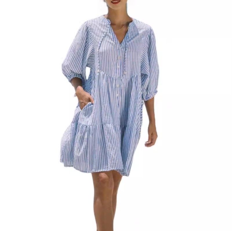 น้ำเงินเข้ม