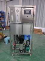 Purificateur d'eau RO à longue durée de vie 500 LPH avec contrôle automatique pour hôtels et écoles, eau potable directe, garantie de deux ans