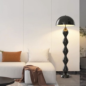 Lampe sur pied LED Boyid au design moderne en forme de <span class=keywords><strong>champignon</strong></span>, abat-jour créatif en fer <span class=keywords><strong>rouge</strong></span>, pour salon, chambre, bureau, jardin, base E27 - Product Image 1