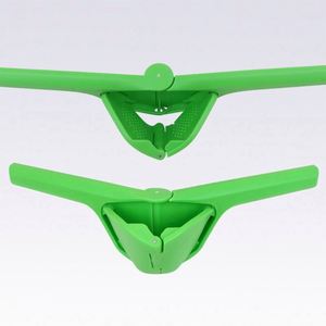 Factory Direct Sale Handheld Manual Lemon Squeezer PP Plastic Fruit <b>Press</b> to Extract Fresh Water Juice - Product Image 2