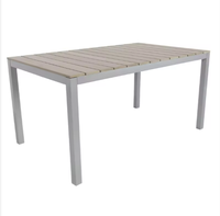 Table à manger carrée en bois, aluminium, plastique, moderne, pour usage domestique Meubles de salle à manger d'extérieur avec 4 pieds réglables