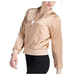 Blouson aviateur professionnel personnalisé pour femmes dernière conception vestes en satin élégantes de couleur unie avec poches zippées - Product Image 1