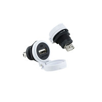 Prise USB 2.0 M22 étanche IP65 à montage sur panneau avec boîtier en nylon et cache-poussière