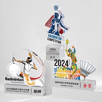 Nouveau Trophée Sportif Champion en Cristal, Médaille et Plaque de Récompense Économiques au Design Unique pour Salons Professionnels, Événements Sportifs et Compétitions, Couronne