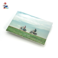 Service d'impression de catalogues et brochures personnalisés à bas prix, impression offset, papier offset, papier artistique, piqûre à cheval pour exposition