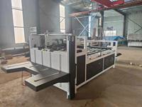 Machine à coller les dossiers de petit format, mini-équipement de pliage et de collage de boîtes en carton ondulé pour la production en petite usine