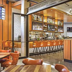Mesa <span class=keywords><strong>y</strong></span> silla <span class=keywords><strong>de</strong></span> fábrica UPTOP para restaurante, muebles <span class=keywords><strong>de</strong></span> café, silla <span class=keywords><strong>de</strong></span> Bar <span class=keywords><strong>de</strong></span> cuero naranja con diseño <span class=keywords><strong>de</strong></span> botones - Product Image 6