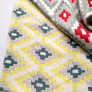 <strong>Wholesale</strong> 16mm <strong>Charmeuse</strong> <strong>Silk</strong> Satin Printed <strong>Fabric</strong> for Women Dress - Product Image 6