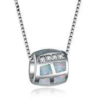 Collier Rond Vintage de Luxe Léger à la Française - Ras-de-cou Exquis et Élégant - Design de Niche, Chaîne de Col Simple et Tendance
