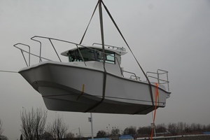 Barco de Pesca Personalizable de Fibra de Vidrio de 20 Pies con Motor Fuera de Borda de 200 HP - Product Image 4