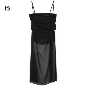 Top de verano personalizado de gama alta para mujer, gasa <span class=keywords><strong>negra</strong></span> de alta calidad, <span class=keywords><strong>sin</strong></span> mangas, <span class=keywords><strong>cuello</strong></span> cuadrado, correas finas, cremallera trasera oculta, drapeado - Product Image 1