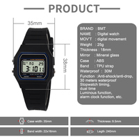 Jam tangan digital kedap air desain baru oem bergaya untuk olahraga dengan tampilan digital quadrate