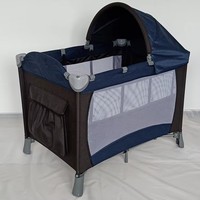 Lit de voyage pliable en métal de conception européenne, parc pour bébé portable, berceau pour chambre à coucher intérieure, crèche, camping en plein air