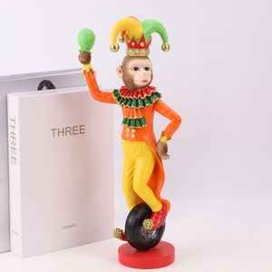 Redeco Ensemble de figurines en résine singe de cirque mignon sur monocycle, rouge, bleu, orange, jaune, décoration intérieure, cadeau, vente en gros, personnalisable - Product Image 5