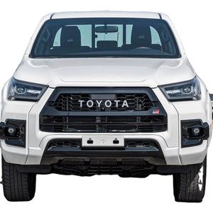 Limpieza de segunda mano 2023 TOYO_TA HILUX DC GR SPORT 2.8L V6 camioneta - Product Image 1