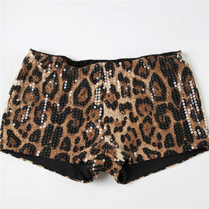 Shorts con Stampa Leopardata e Paillettes, <span class=keywords><strong>Pantaloncini</strong></span> Super <span class=keywords><strong>Corti</strong></span> a Vita Alta Aderenti per Donne, Abbigliamento da Festa e Club - Product Image 5