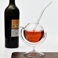 Verres à vin transparents en forme de Terre, design Tellurion créatif, pour la vente en gros