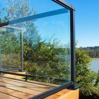 Rampe en verre avec panneaux en verre trempé pour l'installation sur les escaliers et les couloirs