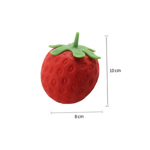 Jouet anti-stress mignon en forme de fraise, en TPR souple, pour soulager l'anxiété et détendre l'humeur, vente en gros - Product Image 3
