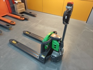 Empilhadeira Elétrica de Paletes com Bateria de Lítio de 2.0t <span class=keywords><strong>Mini</strong></span> Empilhador Manual de 1.5t Empilhador de Paletes Empilhadeiras Elétricas - Product Image 3