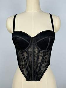 Top Corsetto da Donna Ispirato allo Stile Francese con Contrasto in Pizzo e Rete Floreale, Bustier con Stecche - Product Image 3