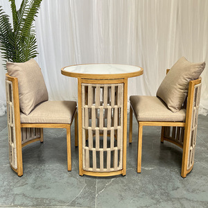 Conjunto de Tres Piezas de Sillas de Ratán para Balcón, Combinación de Mesa y Sillas Pequeñas para Patio Exterior, Ideal para Descanso y Café - Product Image 1