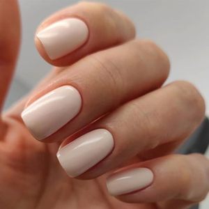 Prensa blanca <span class=keywords><strong>en</strong></span> las uñas, uñas cuadradas cortas, kit de uñas reutilizable con pestañas adhesivas para pegamento de uñas Mini lima de uñas - Product Image 1