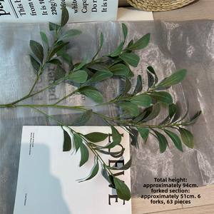 Plantas y Flores Artificiales de la Serie Verde Estilo Mori, Hojas de Eucalipto, Sauce, Bambú y Hierba de Cola de Caballo, Decoración Colgante para Interiores y Exteriores - Product Image 6