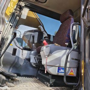 Komatsu มือสอง PC220-7LC รถขุดขนาดเล็กที่มีส่วนประกอบหลักเช่นเครื่องยนต์เกียร์ปั๊มเกียร์แบริ่ง - Product Image 5