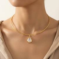 Collier ras du cou en fil d'or avec pendentif en zircon cubique transparent, formes ronde, cœur, ovale, émeraude, poire, fermoir mousqueton, chaîne réglable, cadeau de bijoux