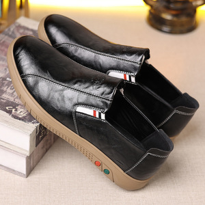 Mocasines de cuero gris con suela suave y sin cordones, zapatos informales para hombre, estilo británico, cómodos para el uso diario - Product Image 3