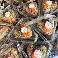 Nouvelle boîte à sushi jetable transparente épaissie avec couvercle, boîte à onigiri pour riz violet à emporter, boîte d'emballage triangulaire