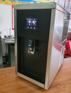 KM-20LT Atmospheric Water Generator 20L/day Intelligent Operating System Air to Water <b>Desk</b> Top 20L/day Production Generates up t - Product Image 5