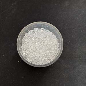 Fabricantes de Resina PMMA OEM, Polimetilmetacrilato de Grado de Moldeo, Partículas Originales que Mejoran la Resistencia y la Transmisión de Luz - Product Image 1