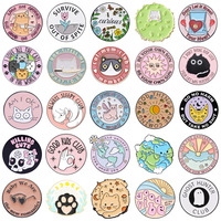 Adorables badges métalliques en émail souple, motifs chatons de dessin animé et textes, décoratifs, vente en gros
