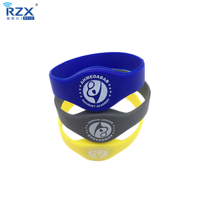 Pulsera de silicona RFID NFC personalizada para <span class=keywords><strong>entrada</strong></span> y control de acceso de eventos de La Copa <span class=keywords><strong>Mundial</strong></span> - Product Image 2
