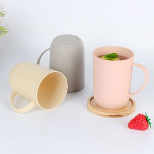 Gobelet portable en paille de blé avec poignée pour boire directement, idéal pour étudiants en dortoir - Product Image 3