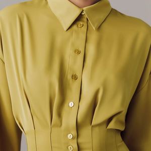 เดรสเชิ้ตแขนยาวผ้าซาตินลายดอกไม้ประดับขนเฟอร์เทียม แต่งลูกไม้ ตกแต่งด้วยผ้าลูกไม้แบบโปร่งด้านหน้า เหมาะสำหรับใส่ลำลองในฤดูร้อน - Product Image 2