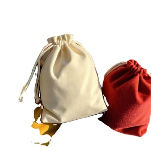 Sac à poussière en velours avec cordon de serrage, logo personnalisé, pochette de rangement en flanelle douce, emballage cadeau pour sac à main, chaussures, vêtements, accessoires - Product Image 1