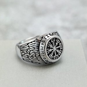 Anillo yunnique Retro de acero inoxidable para hombre, brújula vikinga, runas, diseño geométrico redondo, joyería de regalo - Product Image 1