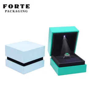 FORTE LED首饰盒长照明时间便宜首饰盒塑料现代戒指盒时尚客户珠宝包装