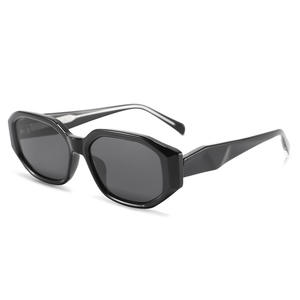 Lunettes de soleil unisexes, monture noire, verres TAC, UV400, légères, pour le voyage, la mode, la conduite, protection solaire, style européen - Product Image 2