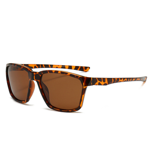 Wholesale Unisex Sports UV400 Polarized Fashion Mirrored Custom Logo Plastic <b>Sunglasses</b> 2022 in 10 Colors - Product Image 2