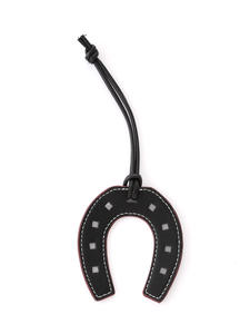 Porte-clés en cuir de luxe pour sac à main, breloque en forme de fer à cheval, design tendance, cadeau - Product Image 6