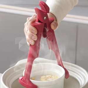 Nouvel accessoire de <span class=keywords><strong>cuisine</strong></span> : Pince de maintien 2-en-1 multifonction anti-brûlure pour bols et assiettes, manipulation sécurisée des plats résistants à la chaleur - Product Image 2