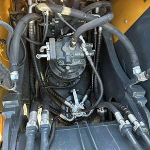 Excavatrice sur chenilles hydraulique d'occasion Hyundai HX220HD 220HD HX220 de 22 tonnes d'origine coréenne, excavatrice Hyundai d'occasion à vendre - Product Image 6