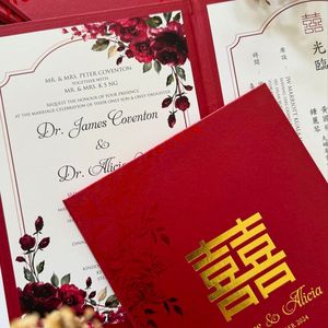 Invitación de Boda China Roja con Doble Felicidad, Papel Dorado con Diseño Floral, Bilingüe, Estilo Oriental - Product Image 5